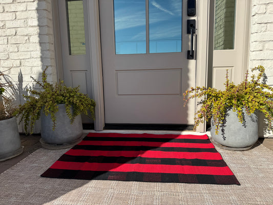 Layered Rug - Festive 2'-6"x3'-6" Machine Washable