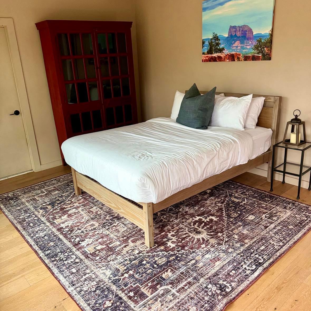 Currant and Harvest MM-17 Machine Washable Rug