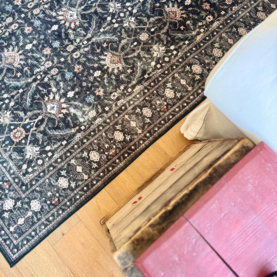Forest and Blooms MM-16 Machine Washable Rug
