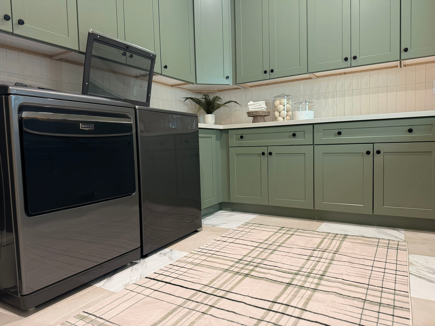 Mossy Weave MM-37 Machine Washable Rug
