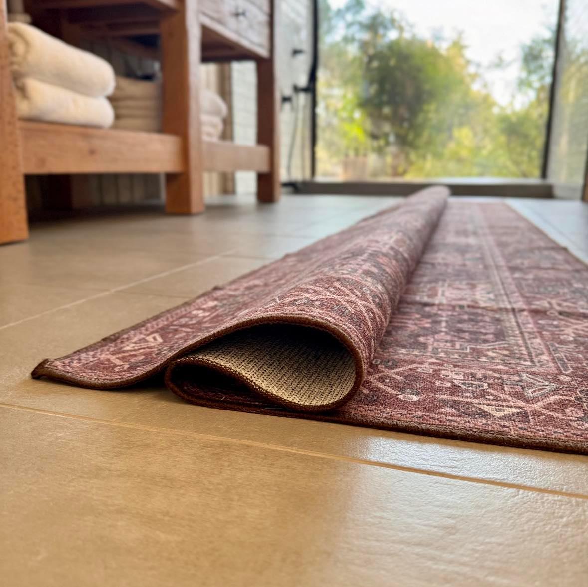 Mulberry Red and Denim MM-21 Machine Washable Rug
