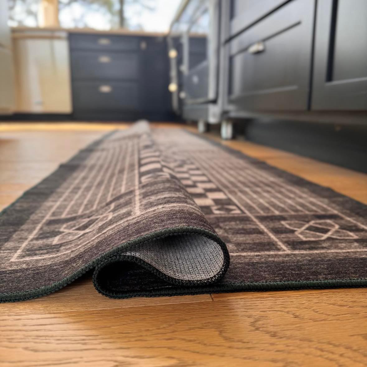 Pine and Basil MM-22 Machine Washable Rug